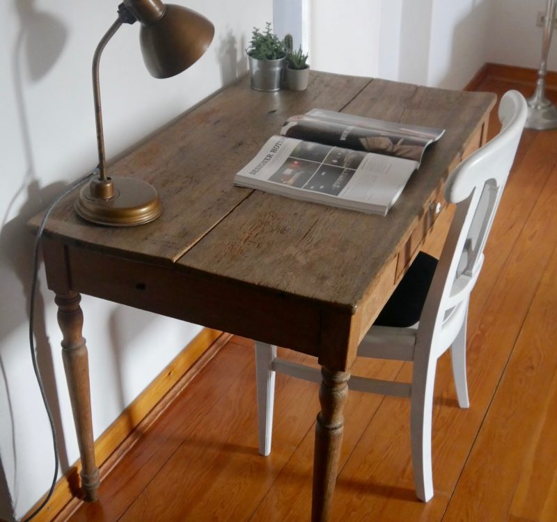 Alter Holzschrank Restaurieren